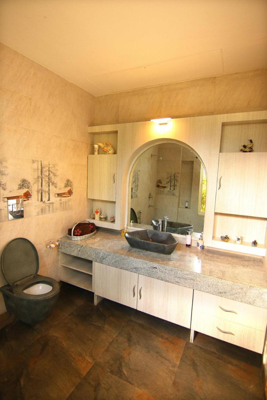 Saffronstays La Casa Maestro, Kashid - Spanish-Style Luxury Villa Near Kashid Beach Экстерьер фото