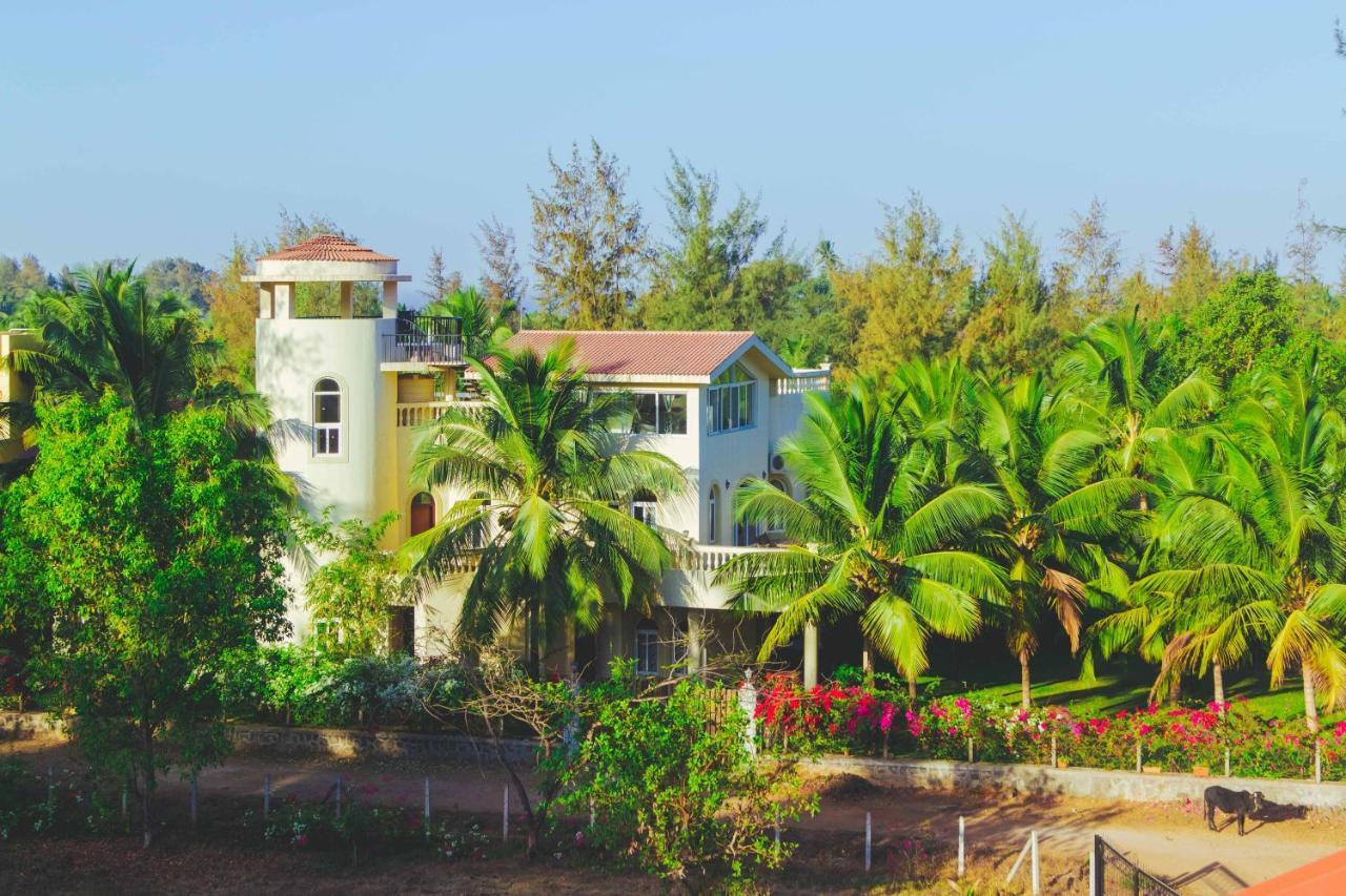 Saffronstays La Casa Maestro, Kashid - Spanish-Style Luxury Villa Near Kashid Beach Экстерьер фото
