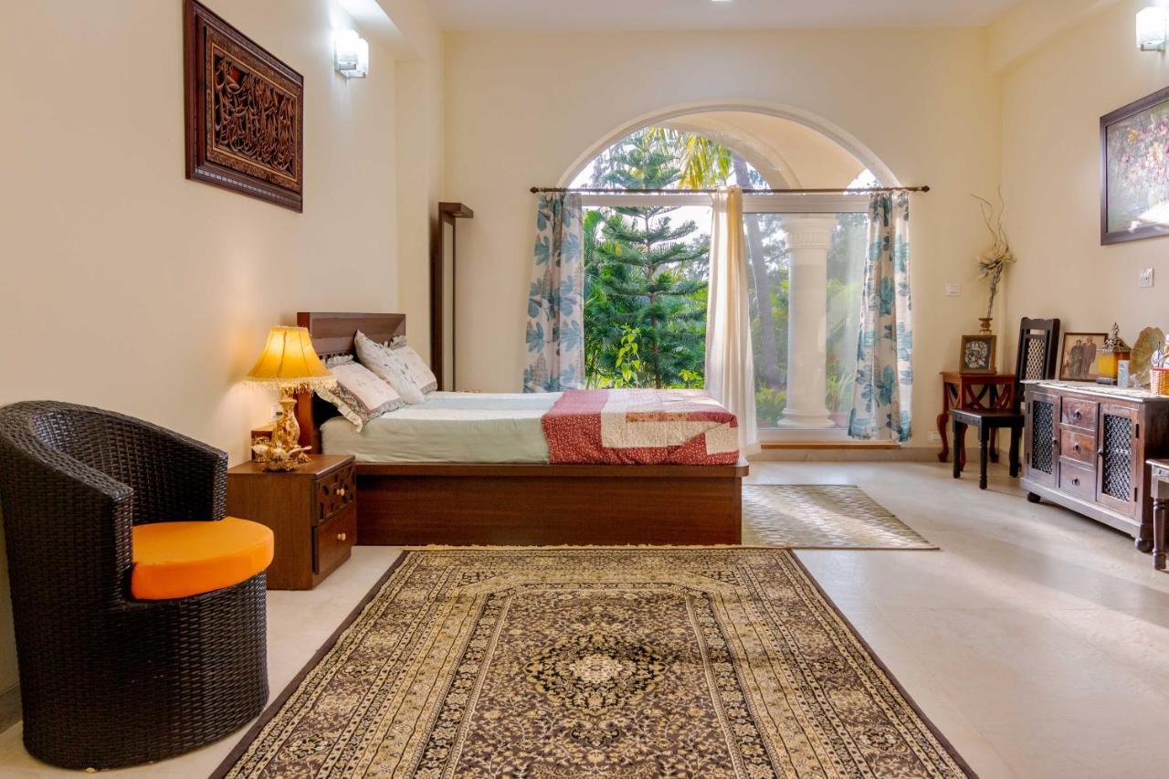 Saffronstays La Casa Maestro, Kashid - Spanish-Style Luxury Villa Near Kashid Beach Экстерьер фото